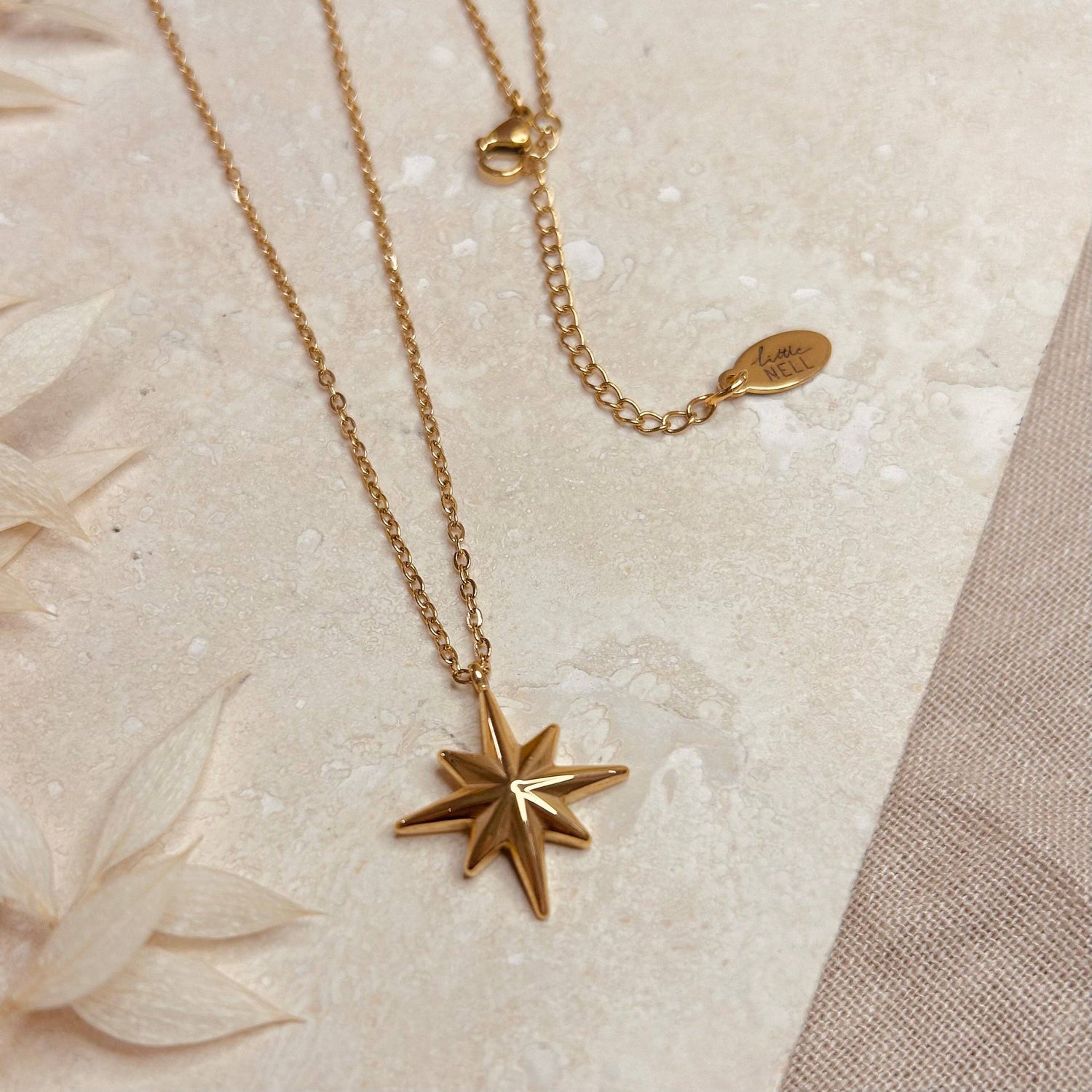 Everyday Star Pendant Necklace