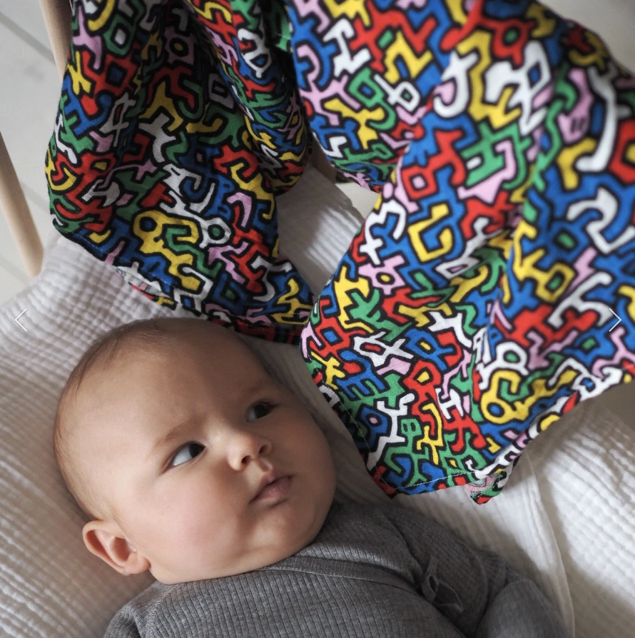 Etta Loves Keith Haring Muslin Squares Two Pack