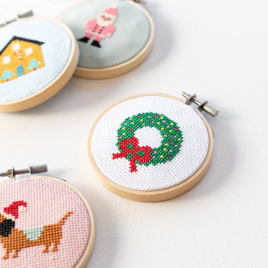 Christmas Wreath Cross Stitch Kit