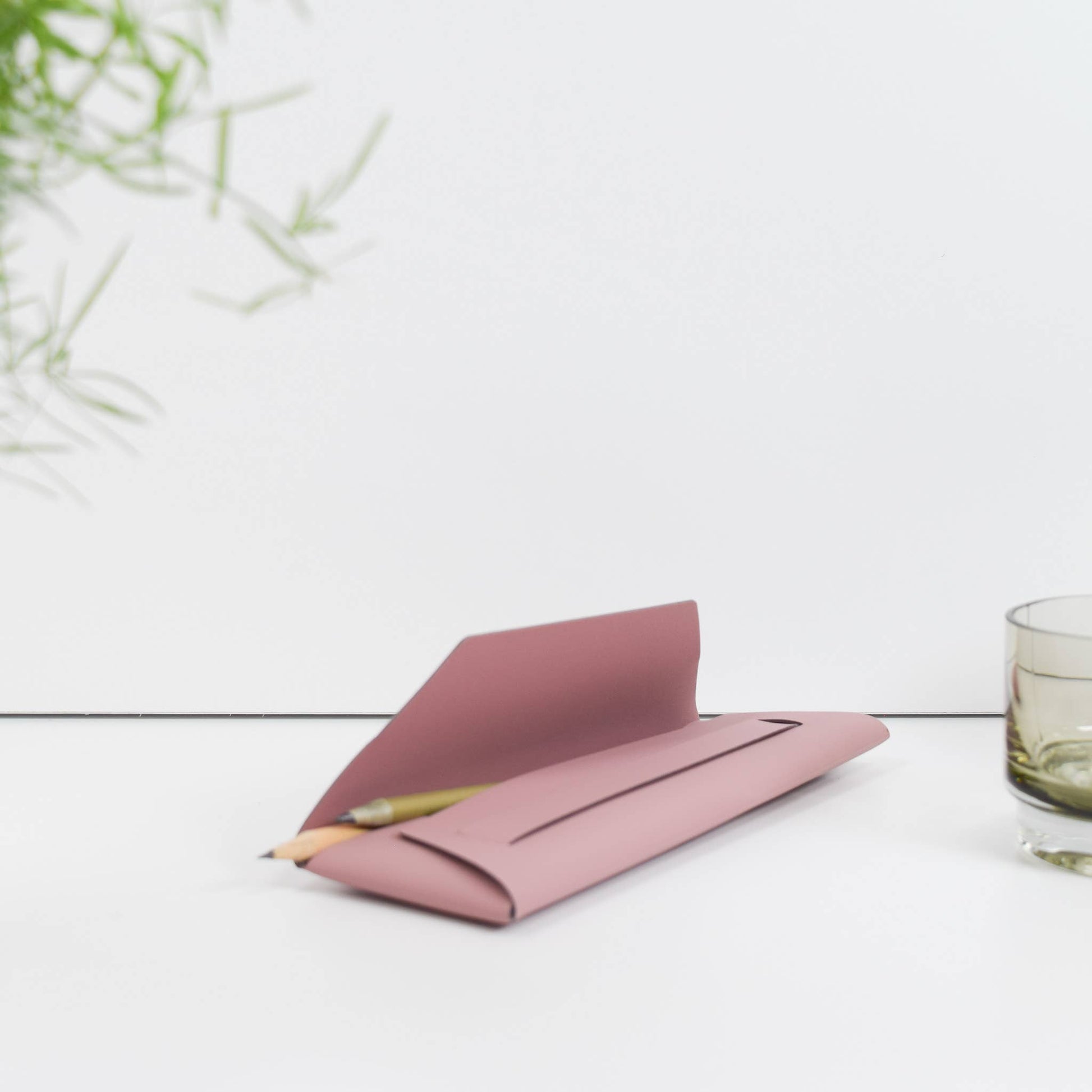 Pen/Pencil Pouch Recycled Leather - EDIT Powder Pink