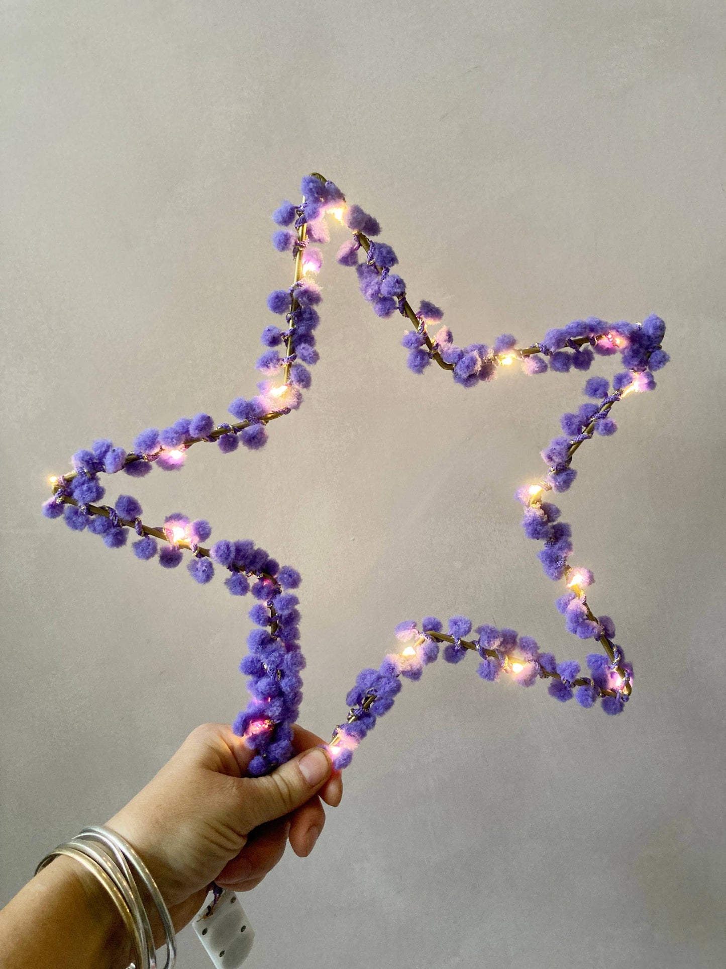 Pom Pom Fairy Light Star