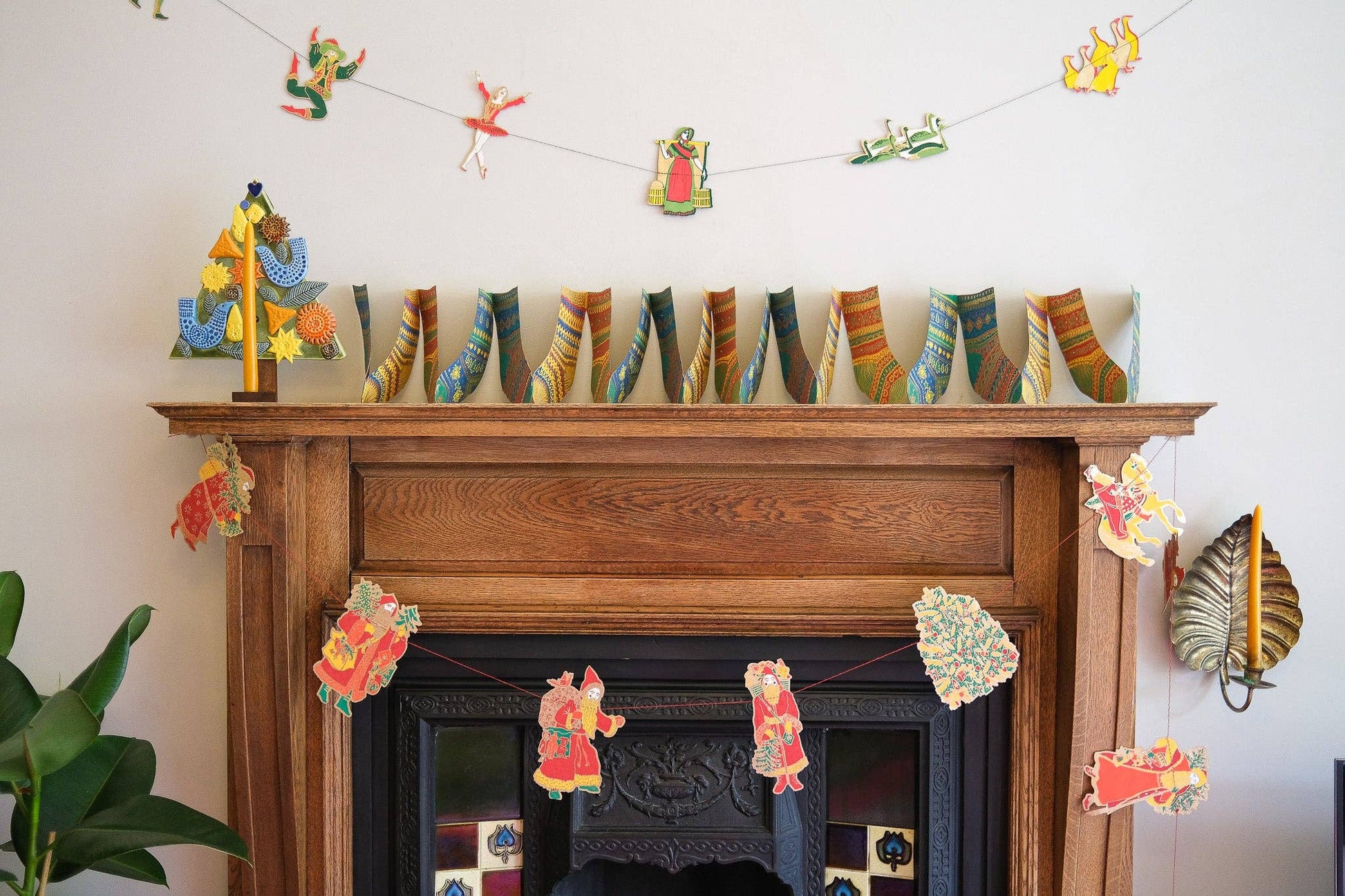 Stockings Concertina Garland