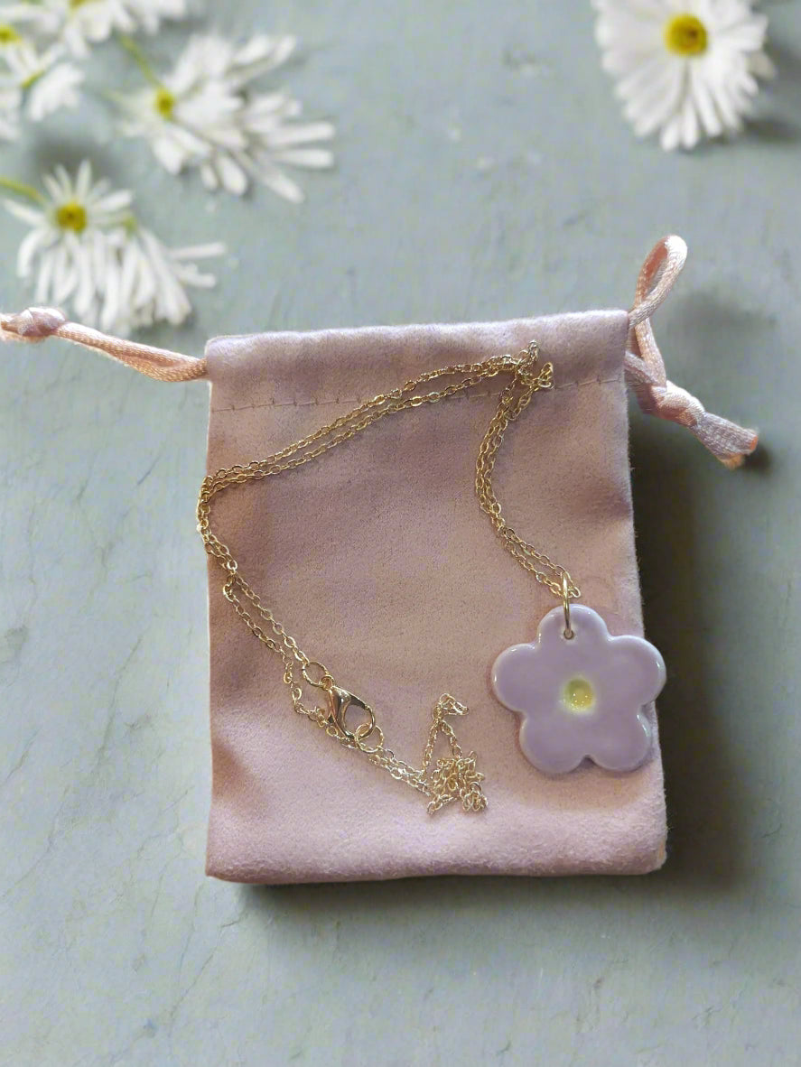 Daisy Flower Single Charm Ceramic Pendant in Lilac