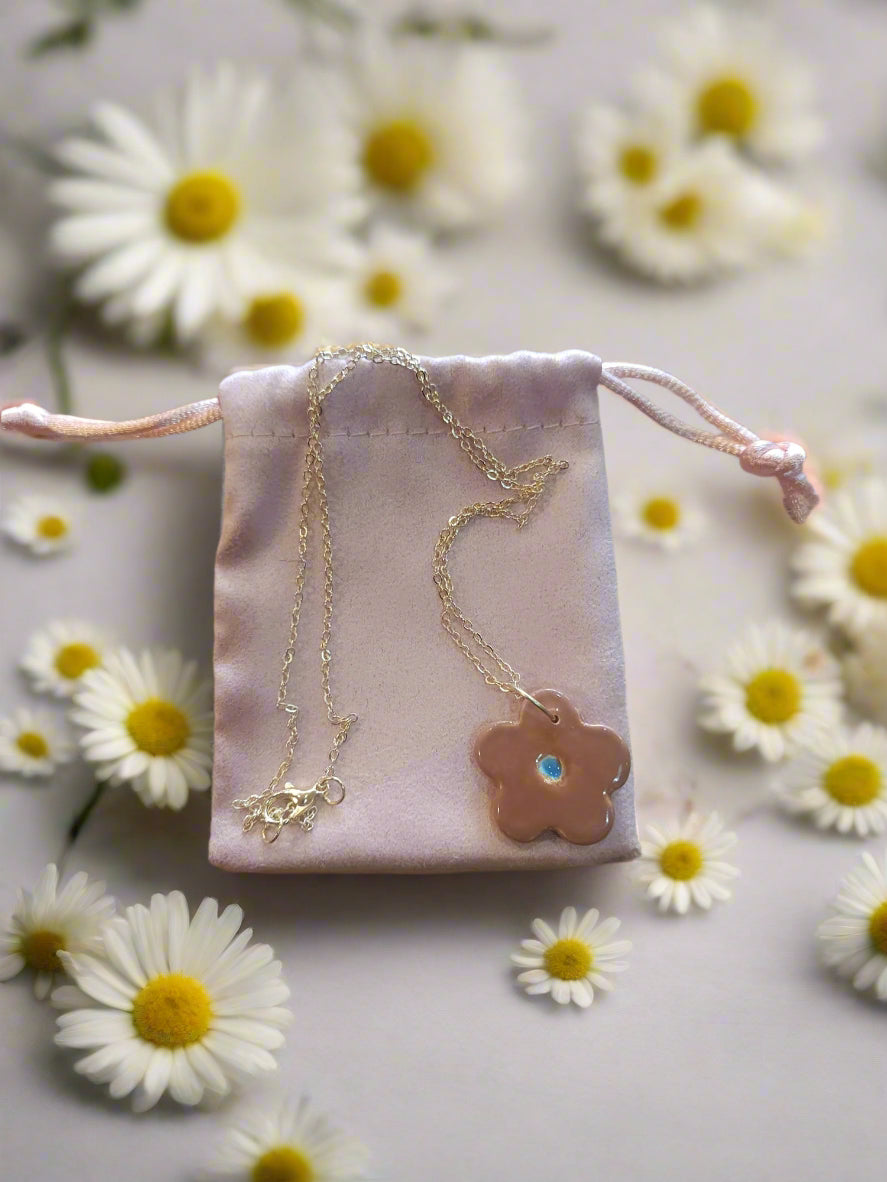 Daisy Flower Single Charm Ceramic Pendant in Chocolate