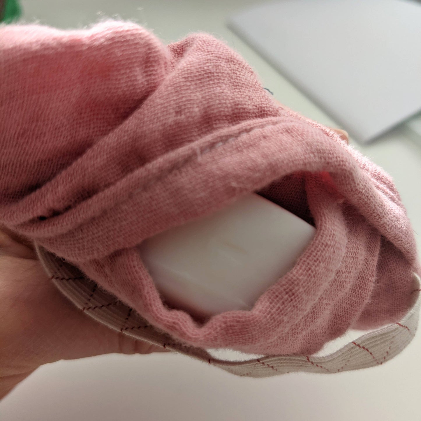 Reusable soap pouch: Mint