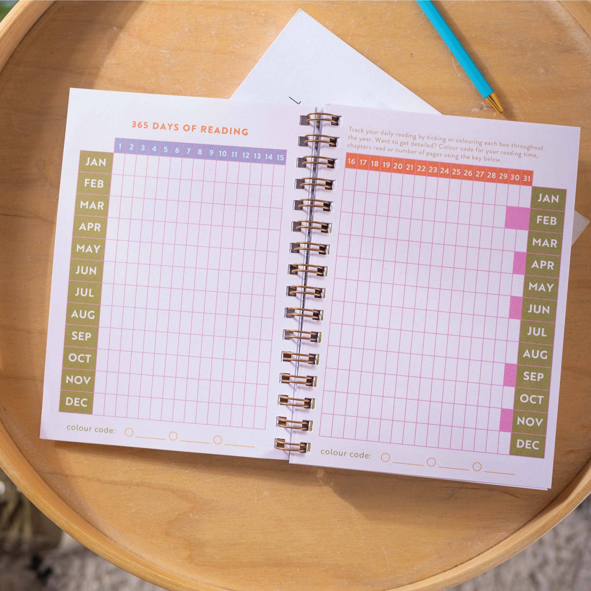 365 days of reading chart by month and day of the week