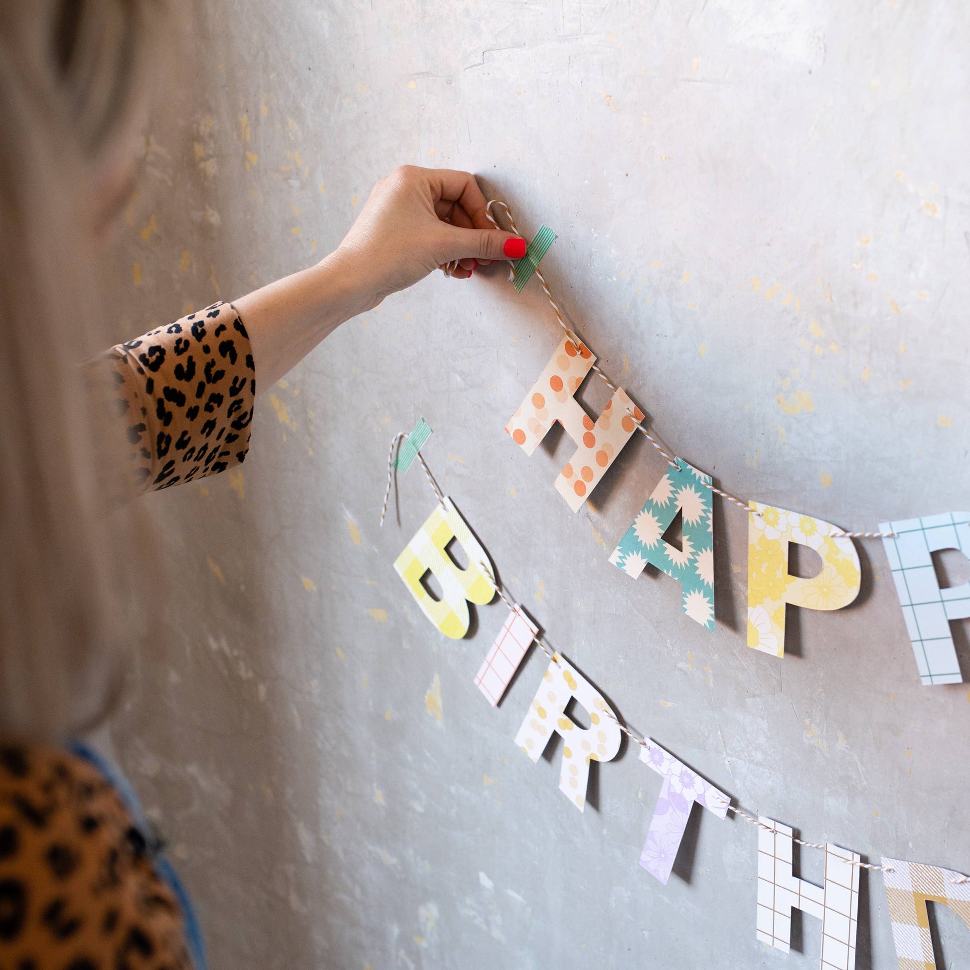 Happy Birthday Hanging Banner Kit